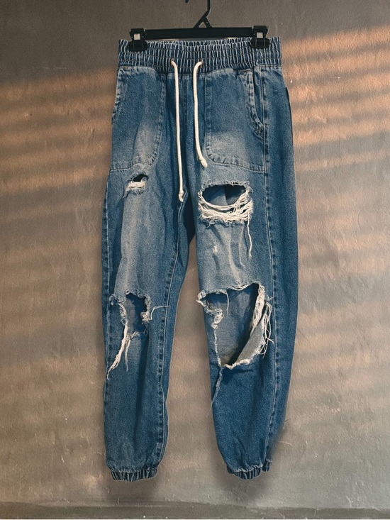 ASOS Denim - Distressed Ripped Denim Joggers – Relaxed Fit Jeans, Streetwear Sweatpants Style